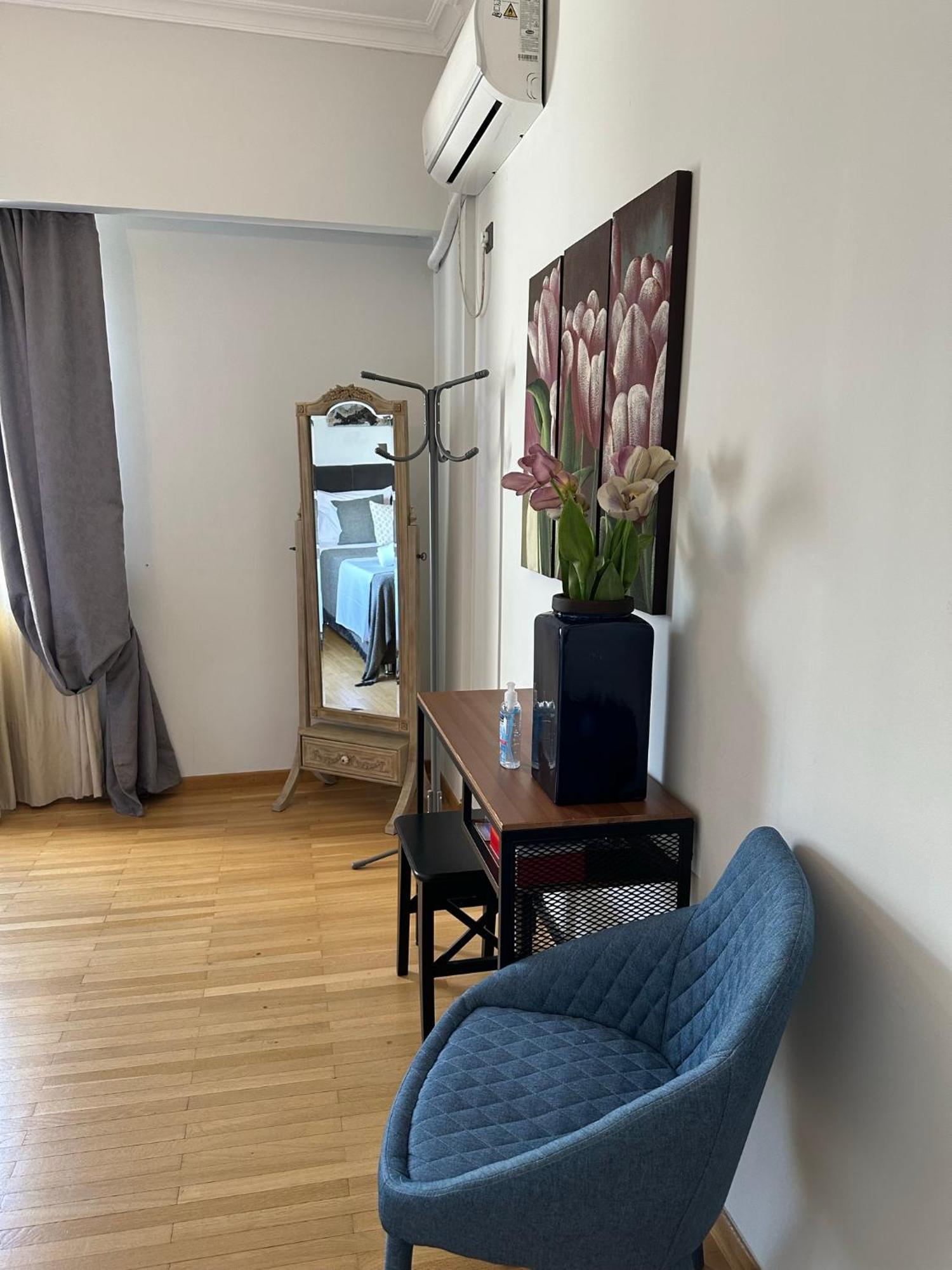 2 Bd Apt In Syntagma With Acropolis View Atenas Exterior foto
